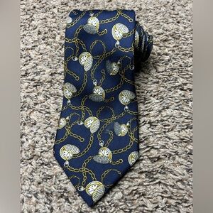 Chanel Elegant Navy and Gold Men's Tie